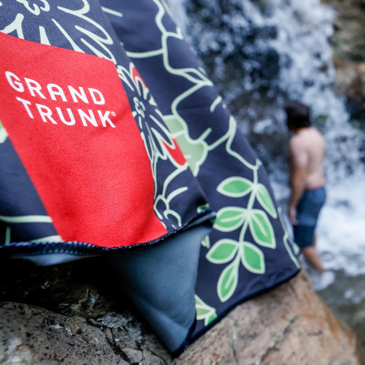High Tide Microfiber Towel